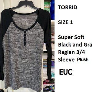 Torrid Super Soft Black and Gray Raglan 3/4 Sleeve
